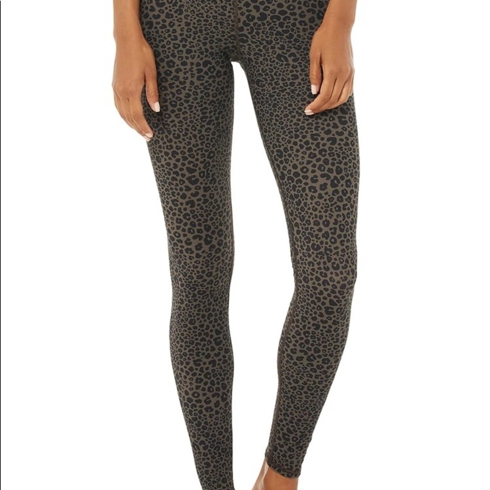 All yoga leggings